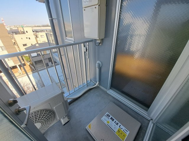 Victoire久寿川のバルコニー