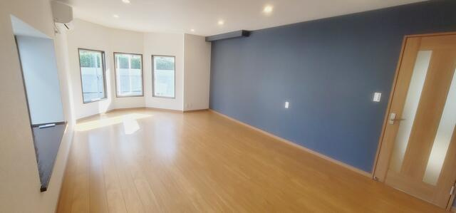 【居間・リビング】