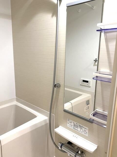 Housekul KT2の浴室