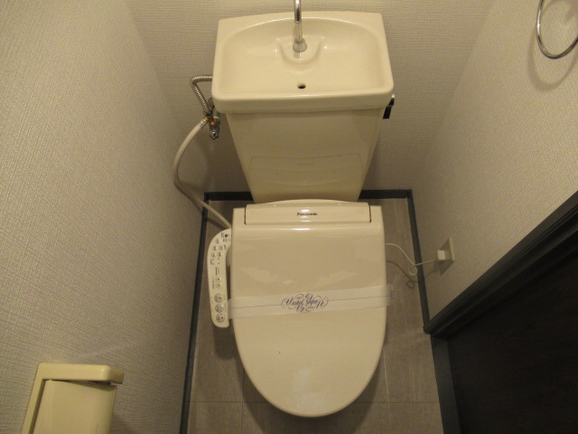 ロイヤルメゾン富士のトイレ