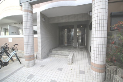 【エントランス】 | シェレナ六甲