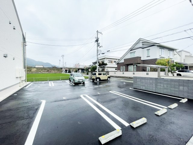 HICOIの駐車場