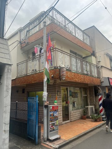 鈴木ビルの外観