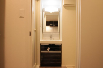 【独立洗面台】 | Volare HAKATA(ボラーレハカタ) | 別号室の写真になります。現況優先。