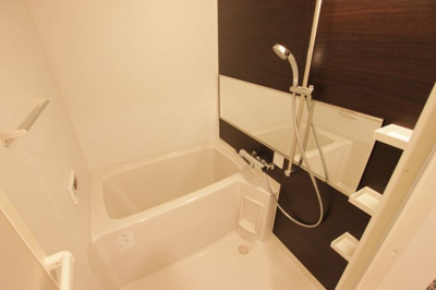 【浴室】 | Volare HAKATA(ボラーレハカタ) | 別号室の写真になります。現況優先。