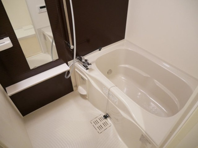 【浴室】 | ルミエール大橋駅南 | 別号室の写真になります。現況優先。