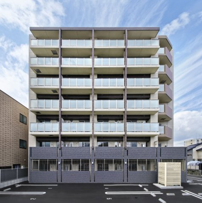 【エントランス】 | ルミエール大橋駅南