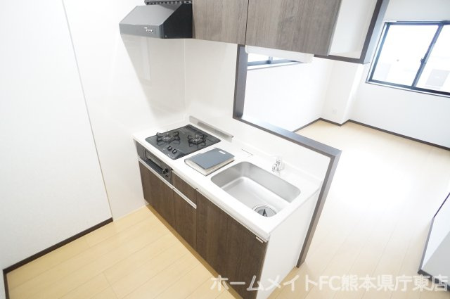 熊本市東区長嶺南２丁目の賃貸マンションのキッチン