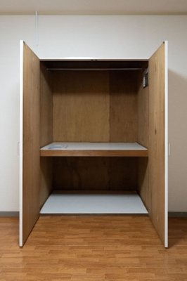 【収納】 | メルヘンハイツ | 別号室の写真になります。現況優先。