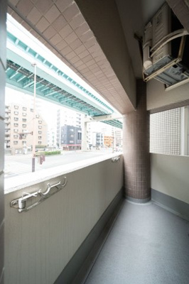 【バルコニー】 | メルヘンハイツ | 別号室の写真になります。現況優先。
