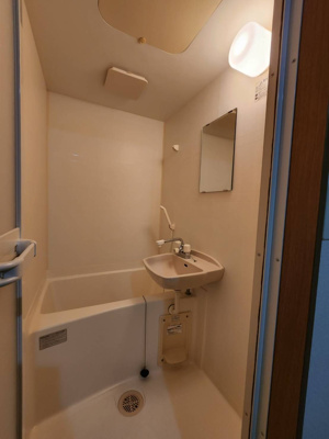 【洗面所】 | サンライズガーデン博多Ⅰ  | 別号室の写真になります。現況優先。