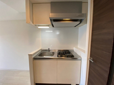 【キッチン】 | ウインステージ天神南  | 別号室の写真になります。現況優先。