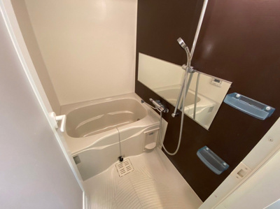 【浴室】 | ウインステージ天神南  | 別号室の写真になります。現況優先。