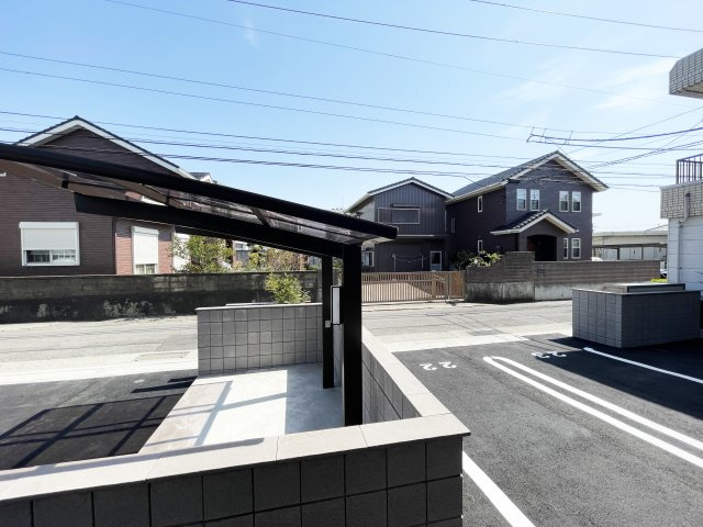 ヒーローキングダムの駐車場