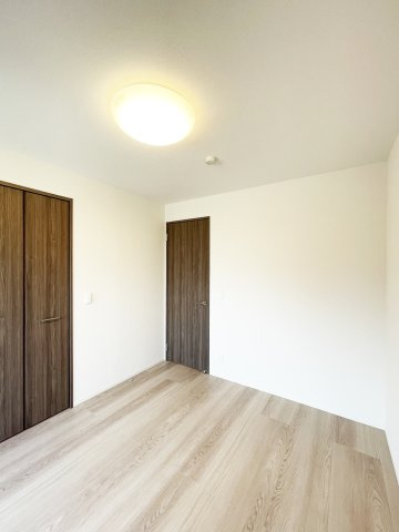 ヒーローキングダムの居間・リビング