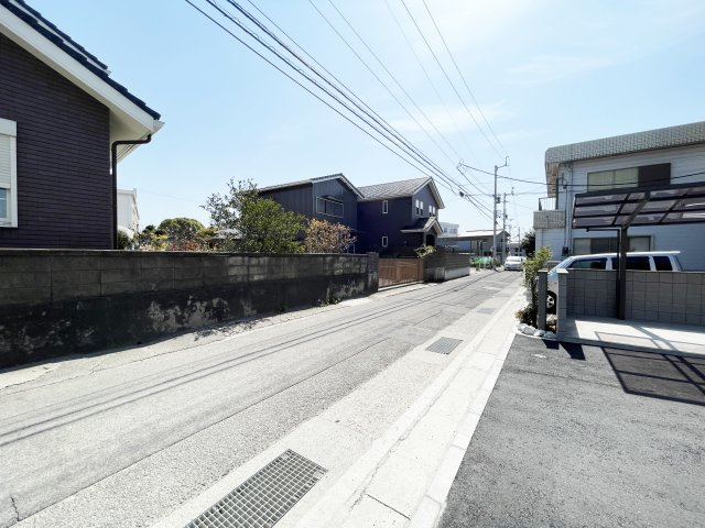 ヒーローキングダムの周辺