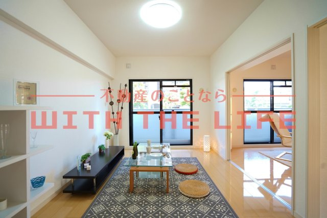 センチュリー中央【キャッシュバック対象物件】の居間・リビング|居間です