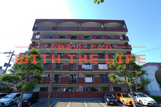 センチュリー中央【キャッシュバック対象物件】の外観|落ち着いた雰囲気の外観です