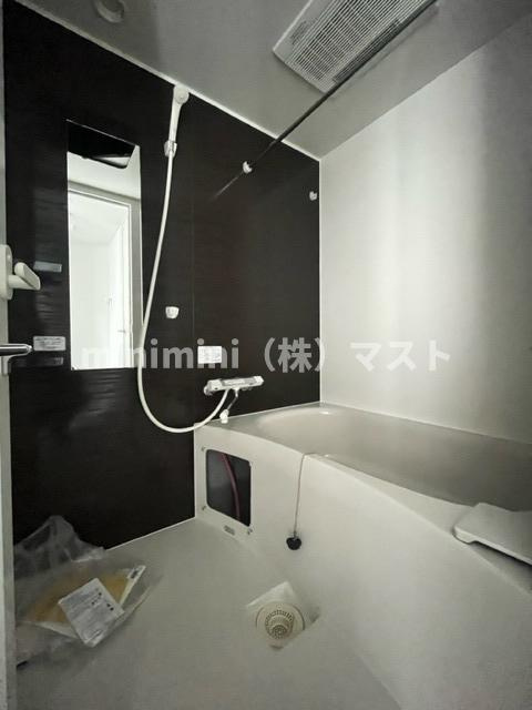 ブリリアントコートクラージュの浴室