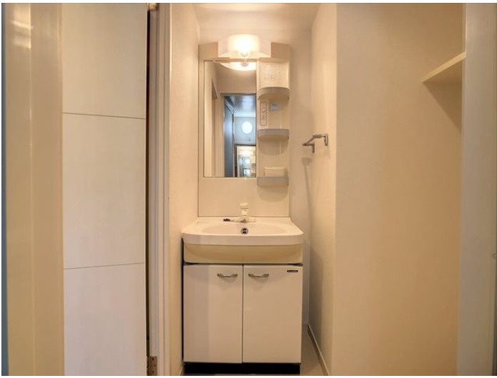 リバーフェイス博多の独立洗面台|リバーフェイス博多（1DK）