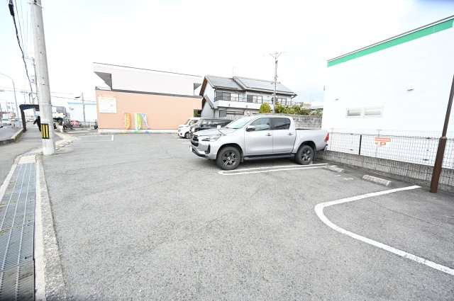 【駐車場】 | ソル・レヴェンテ