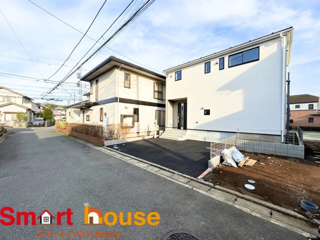 相模原市南区磯部　新築1棟　車2台駐車可　ルーフバルコニー　の前面道路含む現地写真