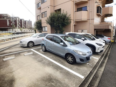 【駐車場】 | リヴィエール美里【名古屋市賃貸・鉄筋コンクリート】
