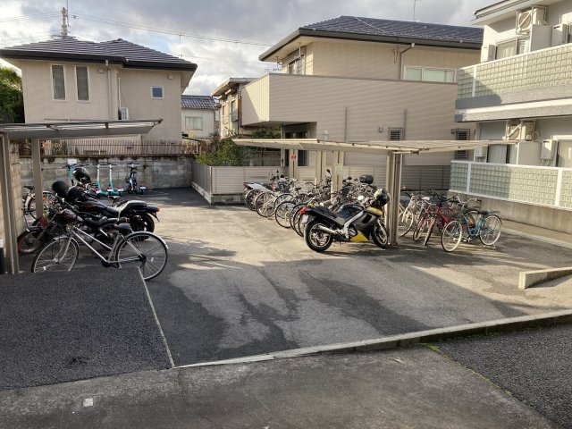 DOMAINE上賀茂・DOMAINE南大路の駐輪場