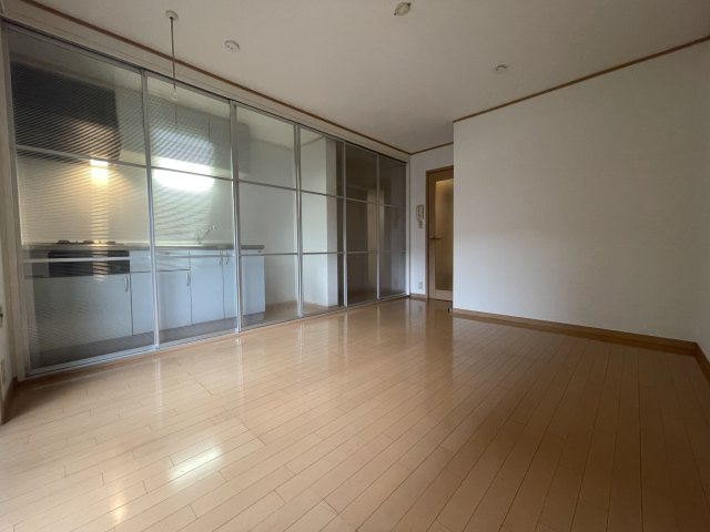 グローリア酒々井の居間・リビング