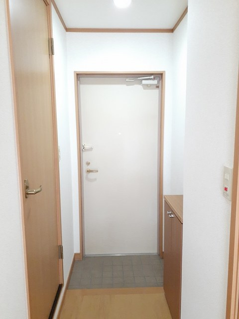 パティオ　フレッサの玄関