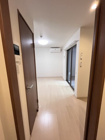大阪市都島区内代町２丁目の賃貸マンションの居間・リビング