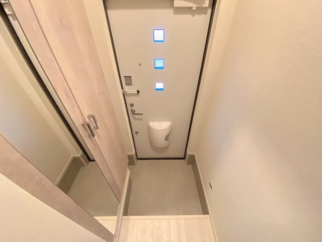 グランヴェール泉ヶ丘Vの玄関