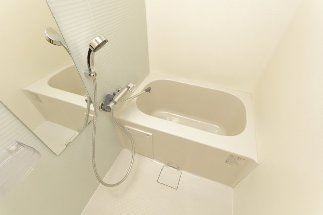 ルフレ プレミアム新小岩の浴室|写真は６０２号室を掲載しています。同タイプになります。