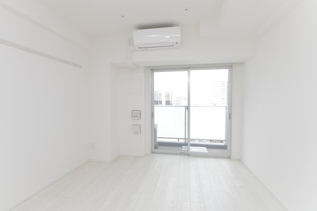 ルフレ プレミアム新小岩の洋室|写真は６０２号室を掲載しています。同タイプになります。