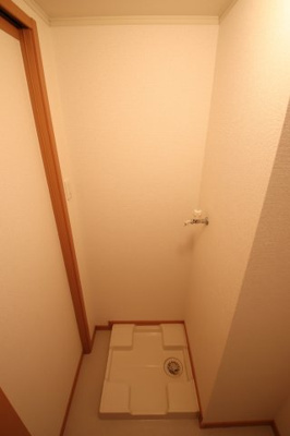 【設備】 | カンフォートG・Ⅲ | 室内洗濯機置場