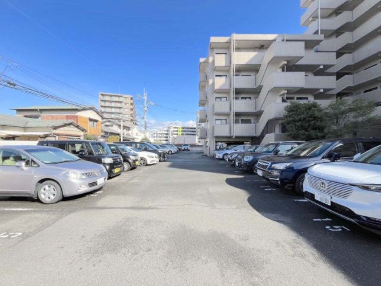 荒江グリーンハイツの駐車場