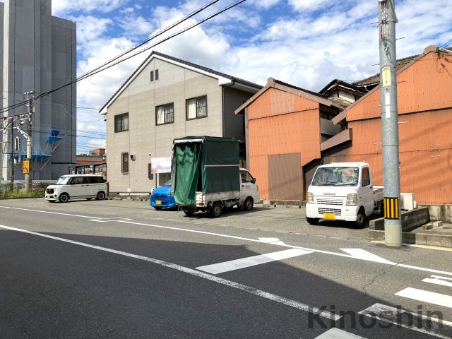 国富駐車場