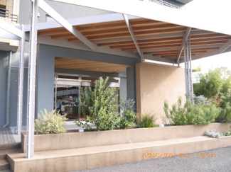 【エントランス】