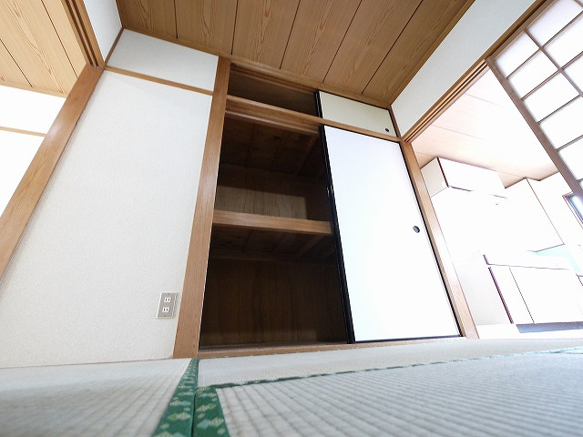 ハイツヨネダの収納|専用の収納スペースです