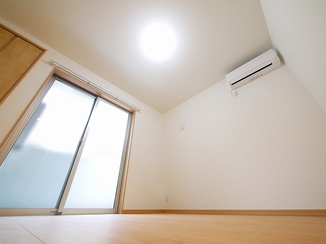 Gradito　富雄駅前の内装|きれいな内装です