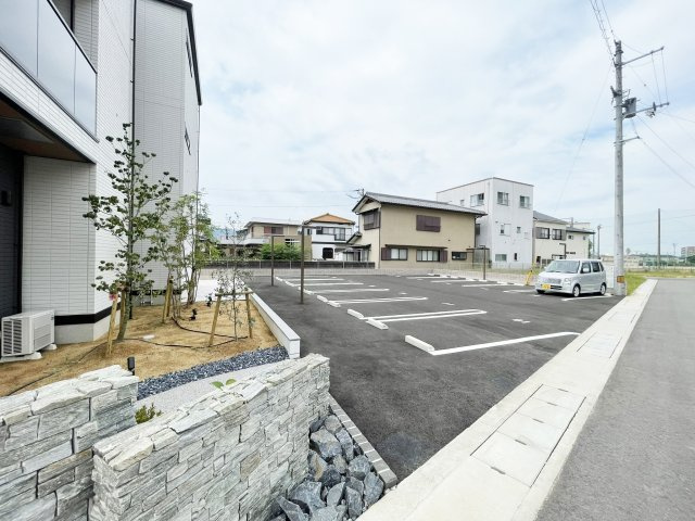 ヒーローキングダムⅡの駐車場