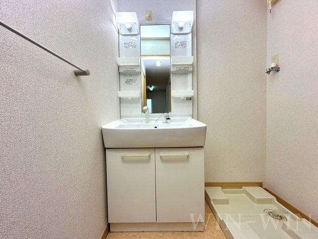 Sereno・Albaの独立洗面台
