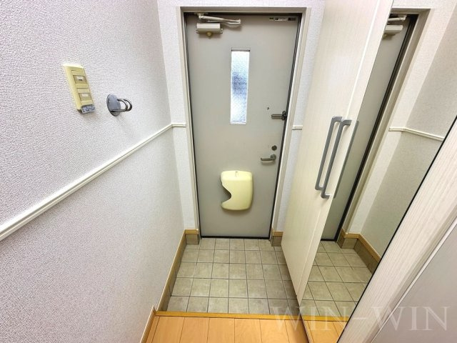 Sereno・Albaの玄関