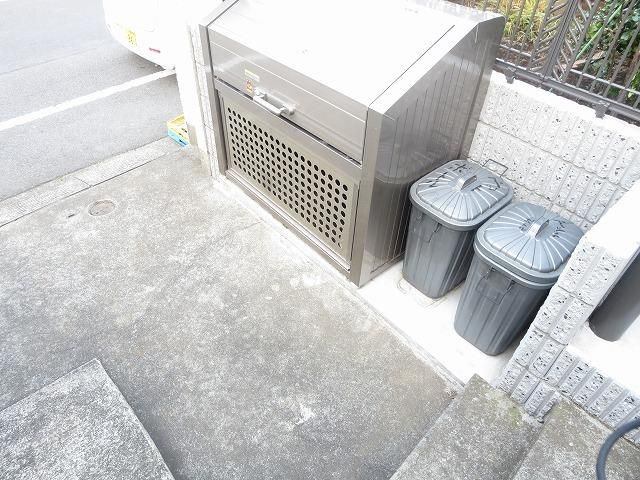 ハイム渡部のロビー