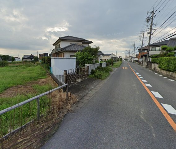 安城市橋目町中古戸建の前面道路含む現地写真