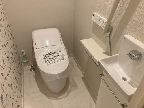 シャーメゾン湖東グランデのトイレ