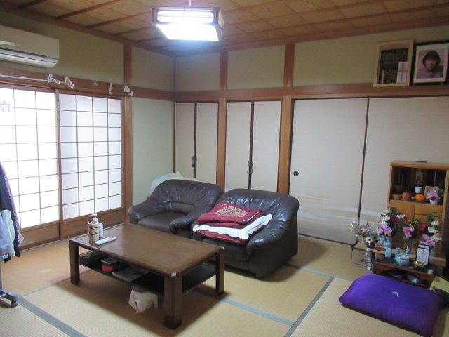 津山市吹屋町　中古住宅　5LDKの和室