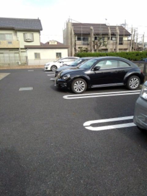 カプリの駐車場