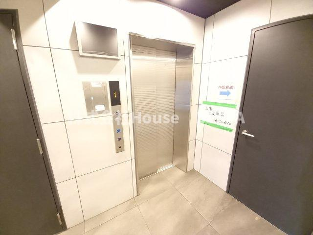 LIVIAZ KOBE SOLEILのロビー