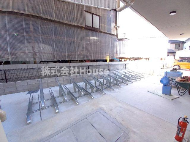 LIVIAZ KOBE SOLEILの駐車場